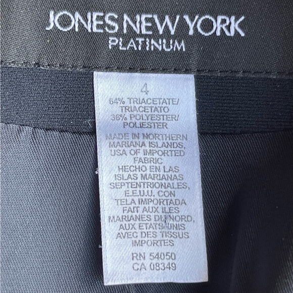 JONES NEW YORK PLATINUM SUIT JACKET - Picture 3 of 3